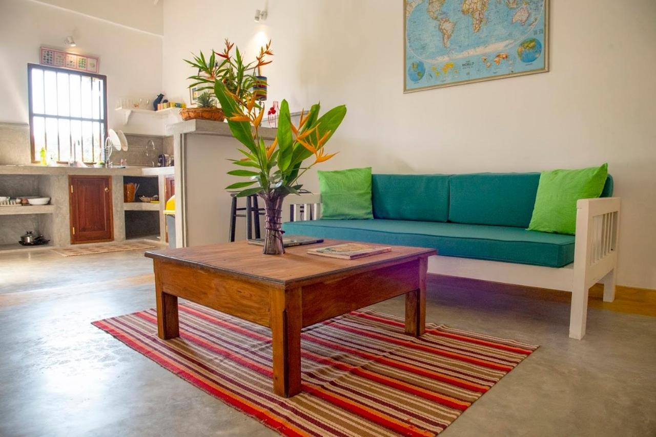 Old Chilli House Apartment อูนาวาตูนา ภายนอก รูปภาพ